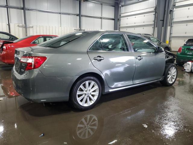 TOYOTA CAMRY 2012 Зеленый