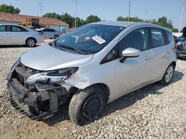  NISSAN VERSA 2017 Srebrny