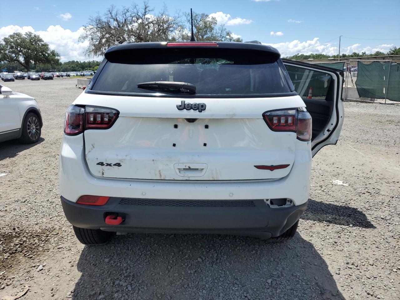 JEEP COMPASS 2023 VIN 3C4NJDDN4PT527911 photo 6