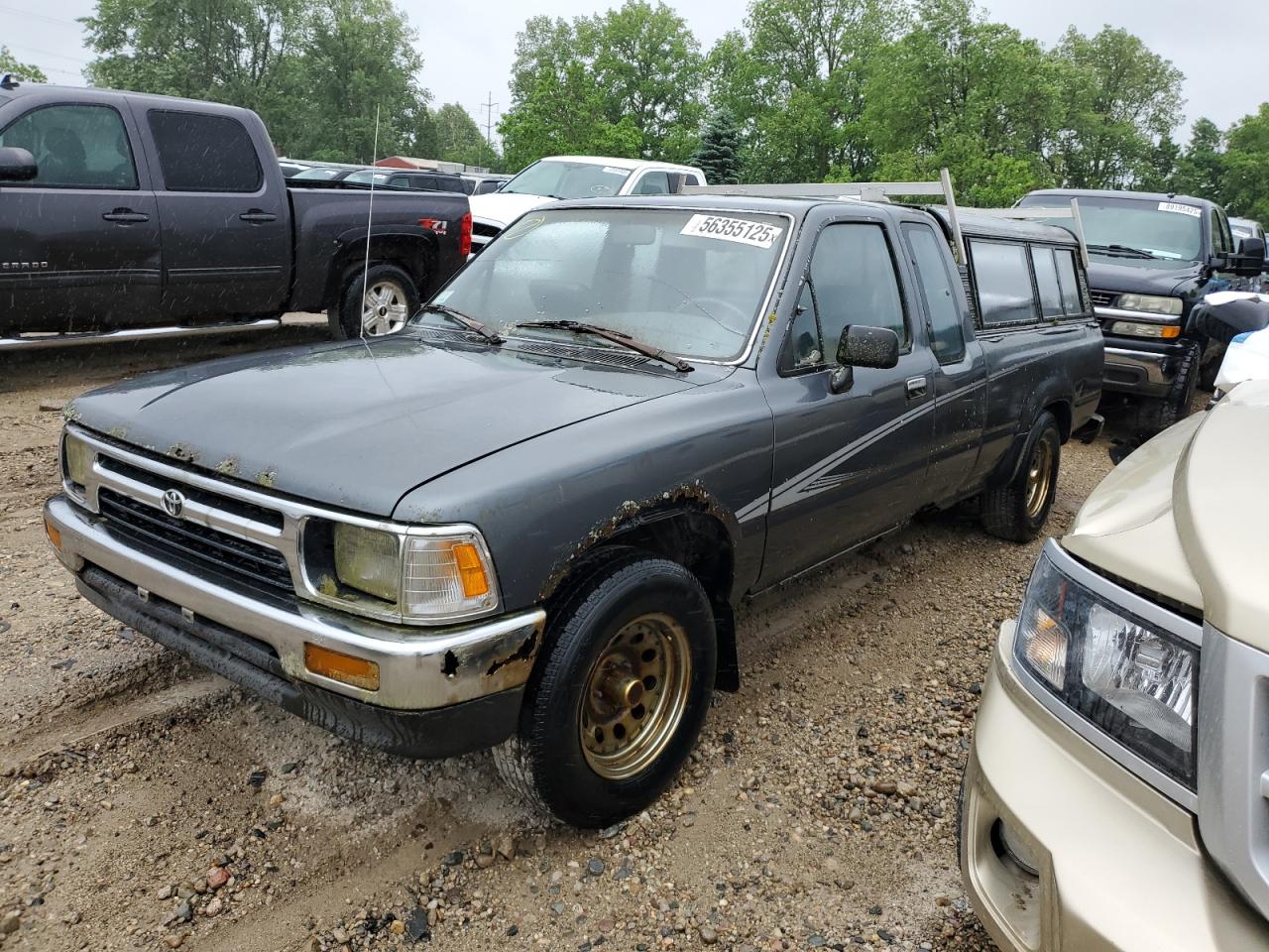 1992 Toyota Pickup 1/2 Ton Extra Long Wheelbase Dlx продається в Lansing, MI - Undercarriage