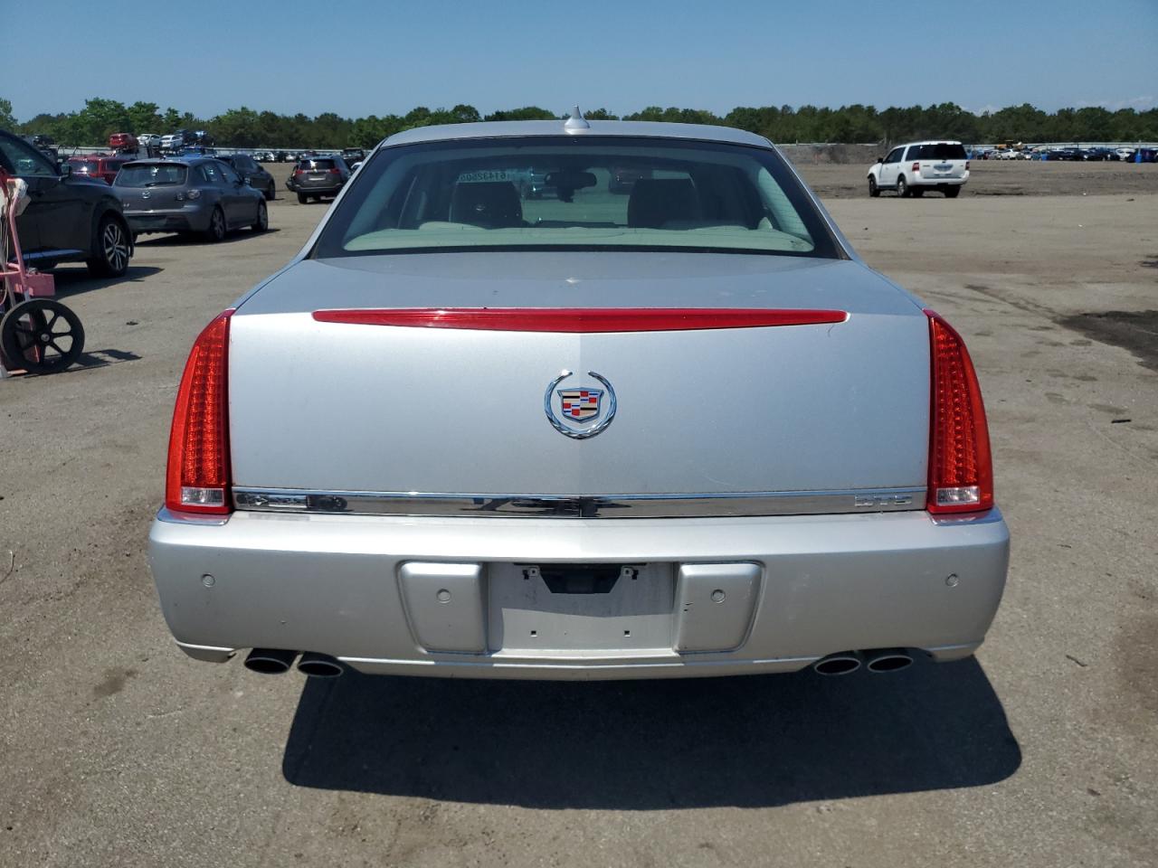 2010 Cadillac Dts Luxury Collection VIN: 1G6KD5EY7AU126524 Lot: 61432505