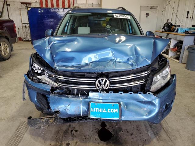  VOLKSWAGEN TIGUAN 2017 Синий