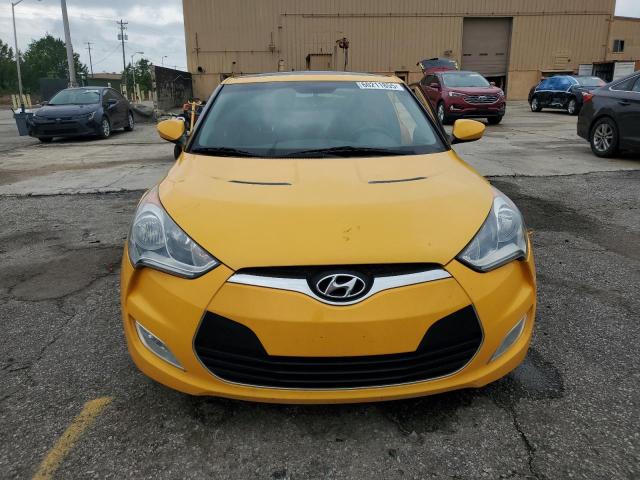  HYUNDAI VELOSTER 2012 Yellow