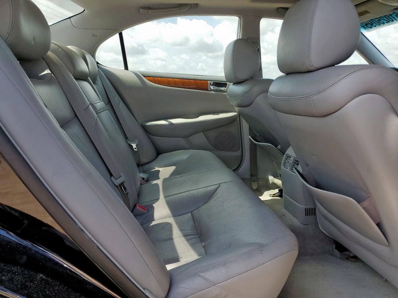 2005 Lexus Es 330 VIN: JTHBA30G755101775 Lot: 61025095