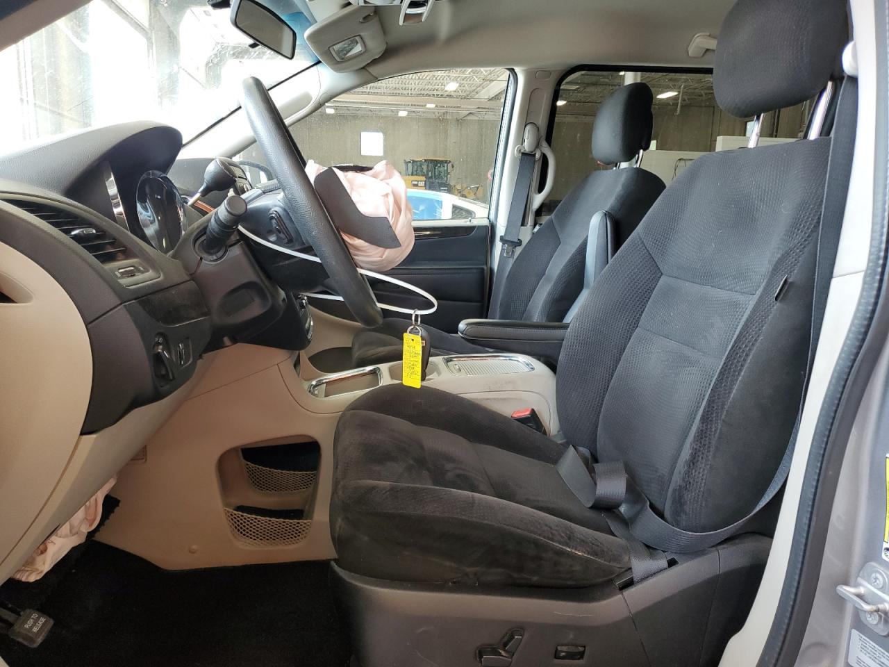 2015 Dodge Grand Caravan Sxt VIN: 2C4RDGCG9FR535811 Lot: 62197995