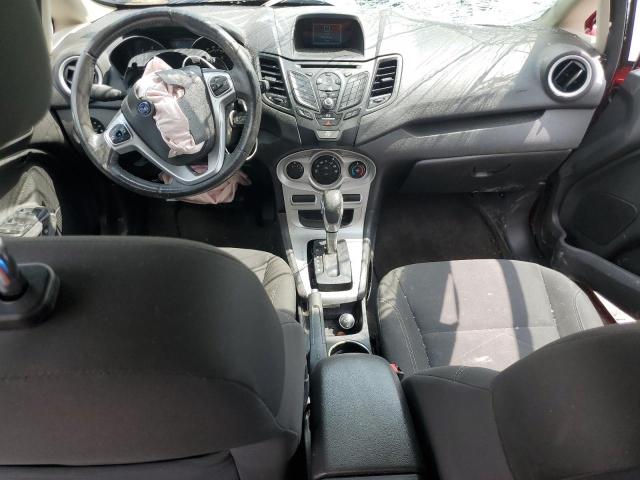 Седаны FORD FIESTA 2016 Красный