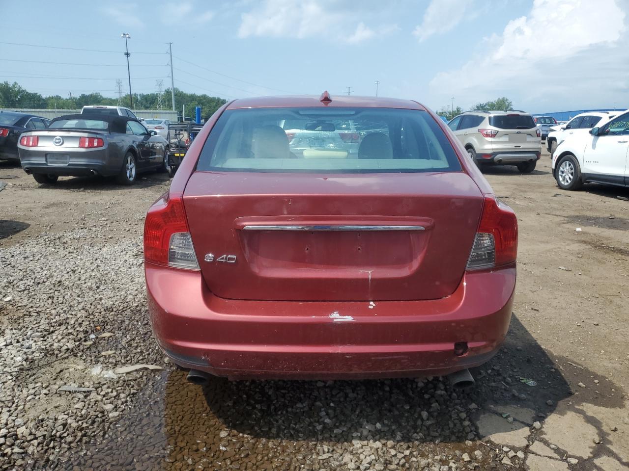 2011 Volvo S40 T5 VIN: YV1672MSXB2540678 Lot: 62291565