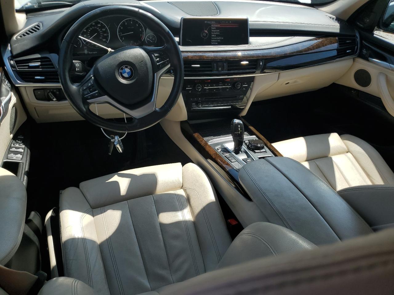 2015 BMW X5 xDrive50I VIN: 5UXKR6C58F0J78402 Lot: 62123165
