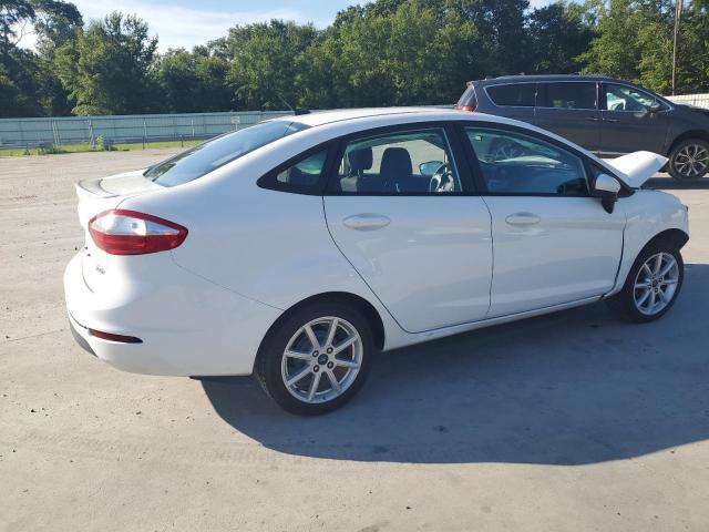  FORD FIESTA 2019 Белы