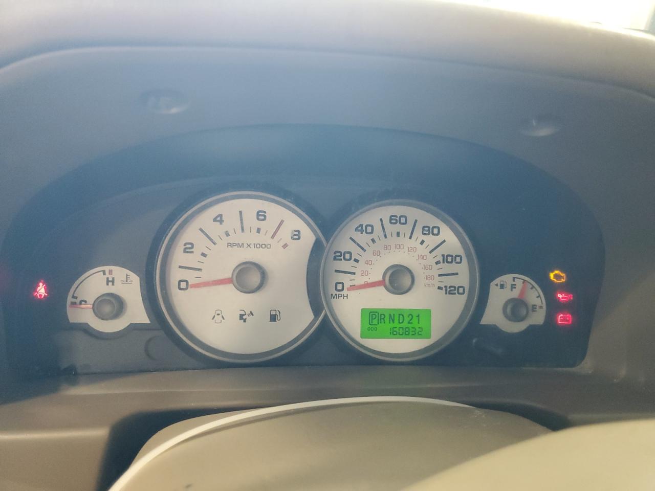 2005 Ford Escape Xlt VIN: 1FMYU03135KD73696 Lot: 60470185