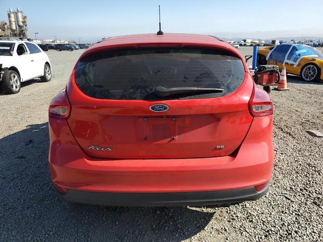  FORD FOCUS 2017 Красный