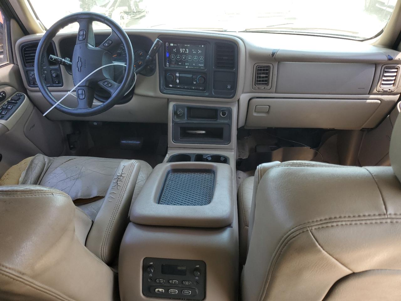2004 Chevrolet Suburban C1500 VIN: 1GNEC16Z74J143351 Lot: 62282655
