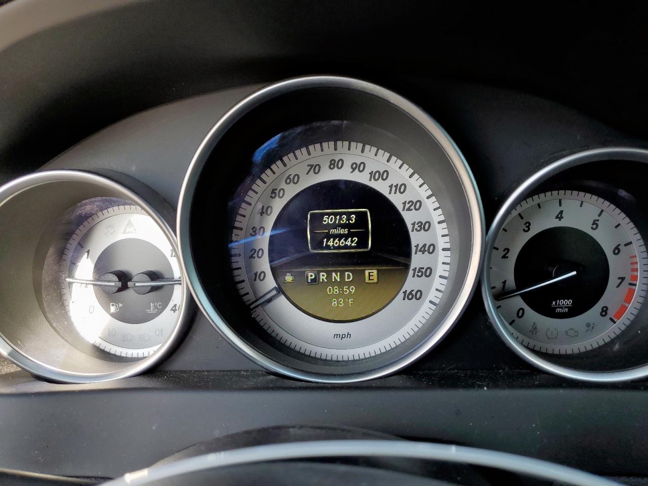 MERCEDES-BENZ C-CLASS 2012 VIN WDDGF4HB5CR235008 фото 9