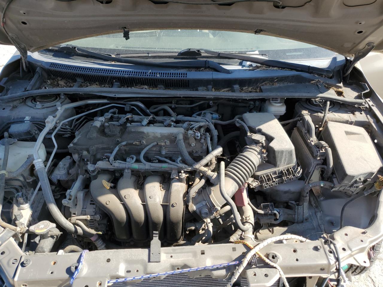 TOYOTA COROLLA 2010 VIN 1NXBU4EE5AZ208826 фото 11