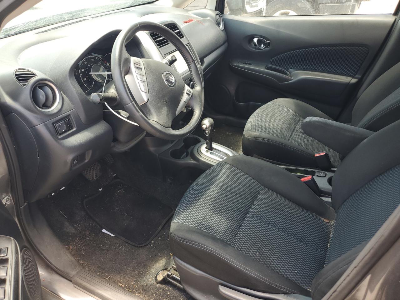 NISSAN VERSA 2019 VIN 3N1CE2CP4KL361002 photo 7