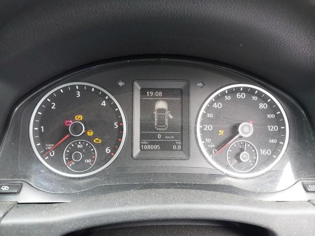 2010 VOLKSWAGEN TIGUAN SE