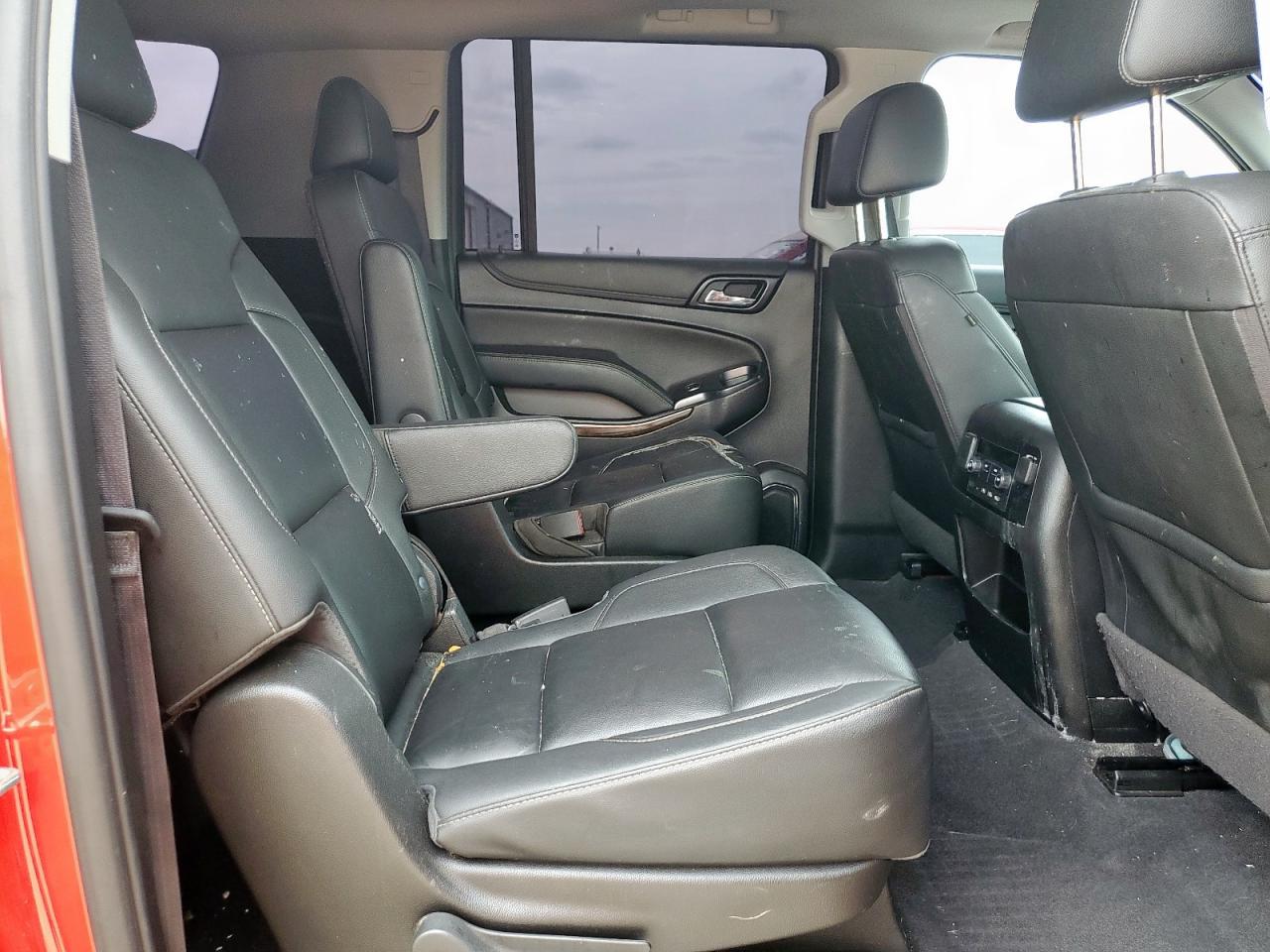 2020 Chevrolet Suburban K1500 Lt VIN: 1GNSKHKC0LR226832 Lot: 63067075