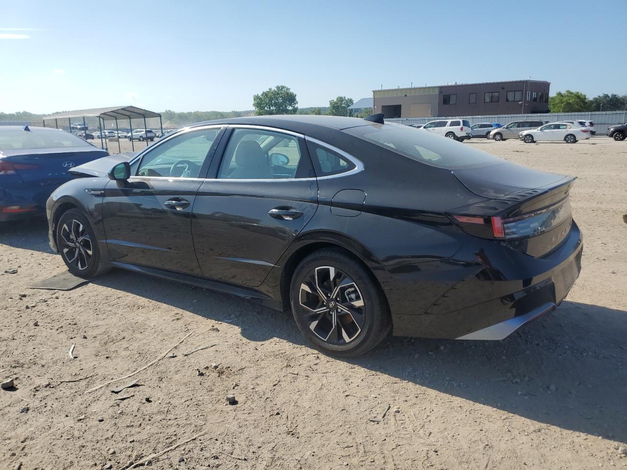 HYUNDAI SONATA 2024 VIN KMHL64JA0RA353450 фото 2