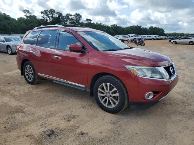 Паркетники NISSAN PATHFINDER 2015 Червоний