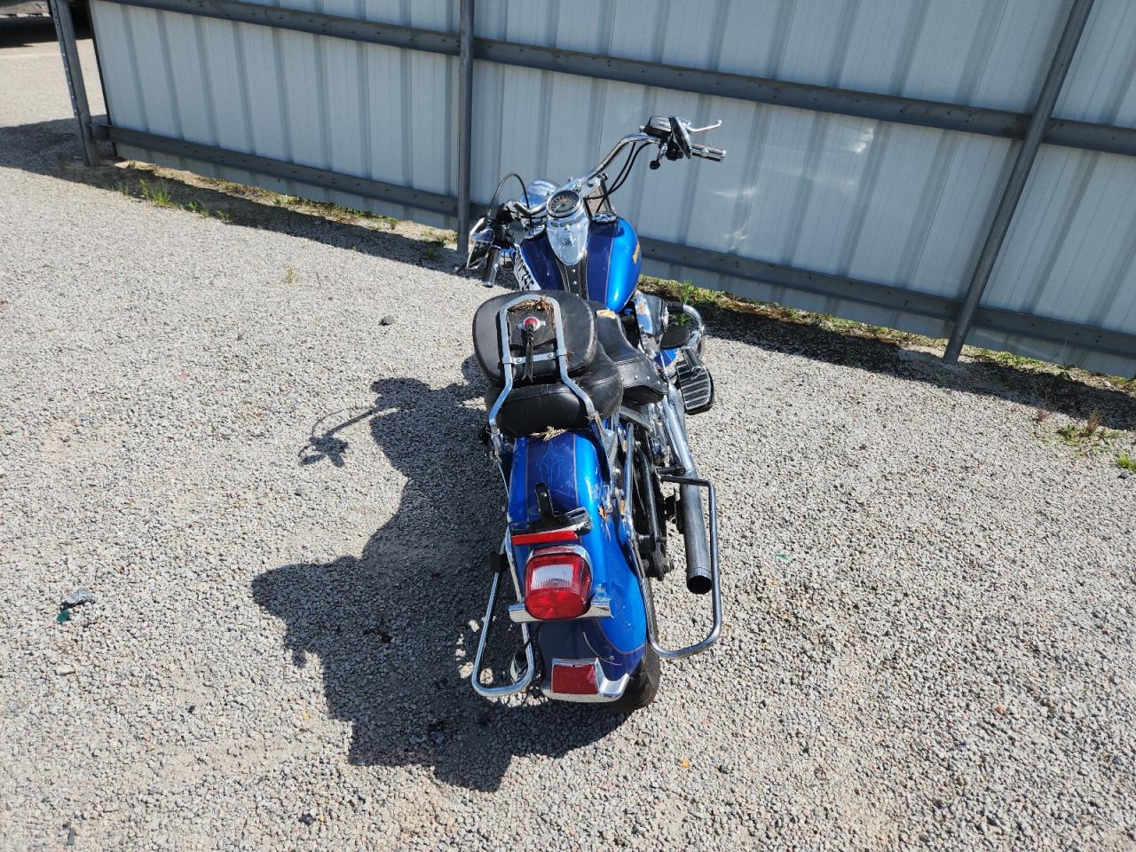 2017 Harley-Davidson Flstc Heritage Softail Classic VIN: 1HD1BWV11HB023563 Lot: 63021755