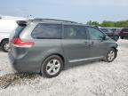 2013 Toyota Sienna Le de vânzare în Wayland, MI - Front End