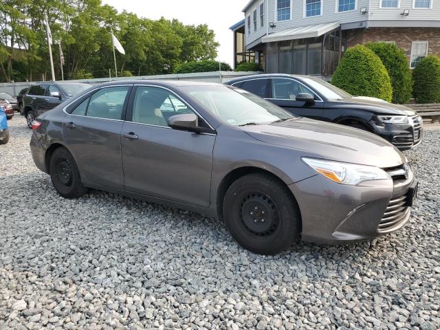  TOYOTA CAMRY 2017 Серый
