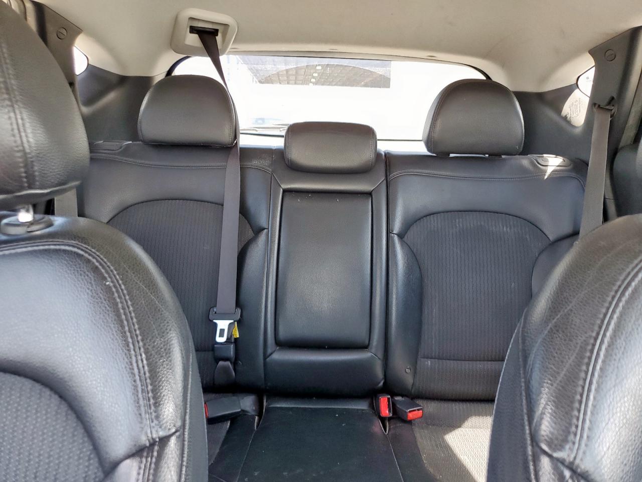 HYUNDAI TUCSON 2011 VIN KM8JU3AC3BU290955 zdjęcie 10