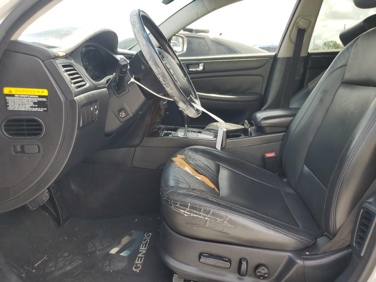 2010 Hyundai Genesis 3.8L VIN: KMHGC4DEXAU089908 Lot: 61399745
