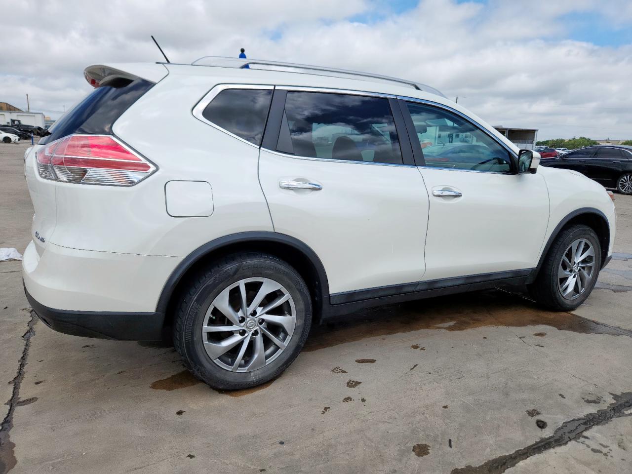 NISSAN ROGUE 2015 VIN 5N1AT2MV8FC763500 фото 3