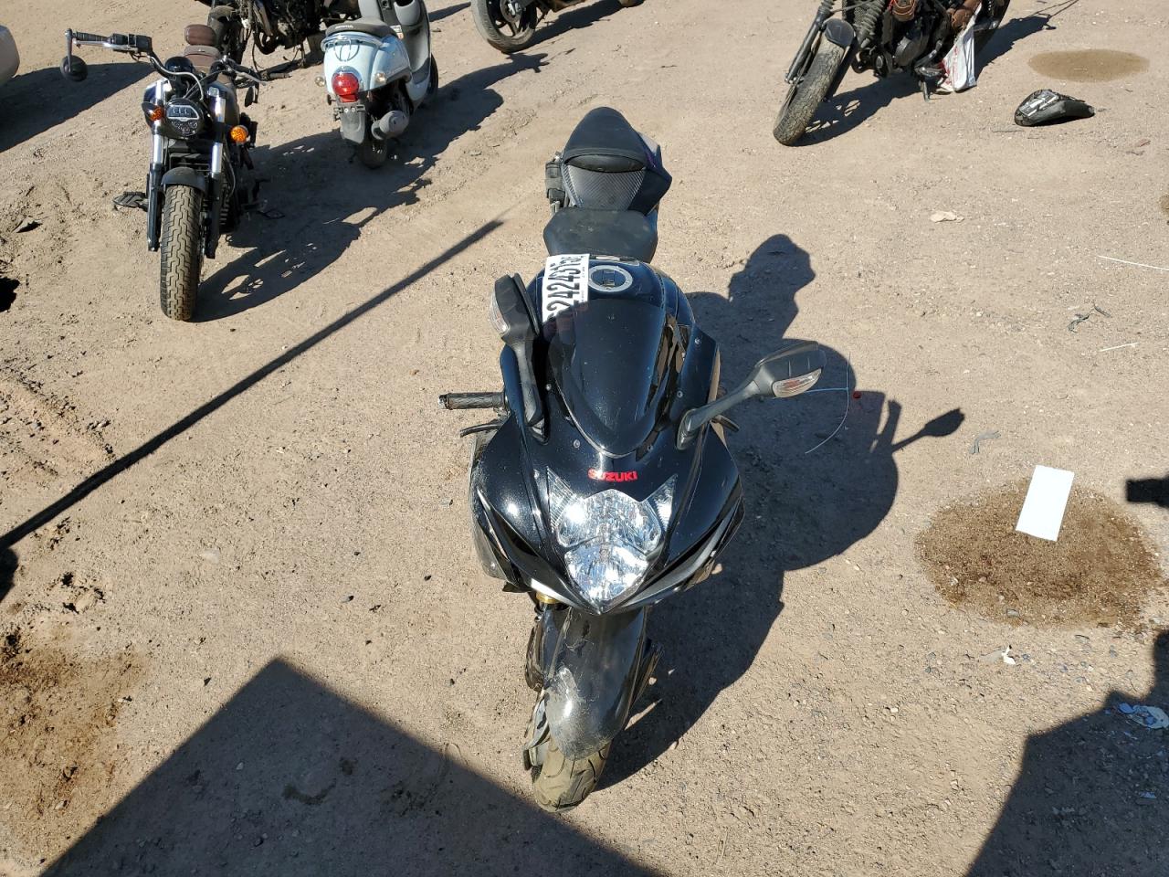 SUZUKI GSXR750 2018 VIN JS1GR7MA4J2100179 photo 5