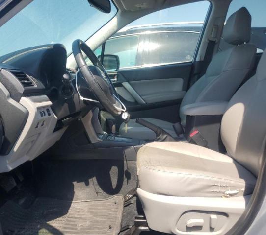  SUBARU FORESTER 2014 Srebrny