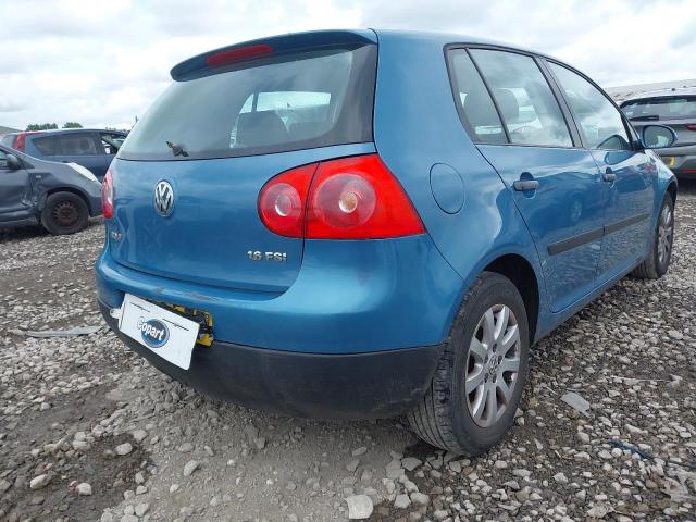 2006 VOLKSWAGEN GOLF FSI S