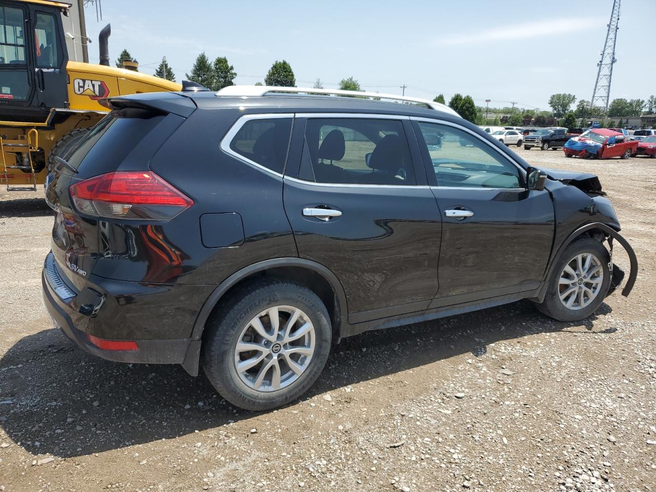 2017 Nissan Rogue S VIN: KNMAT2MV6HP535561 Lot: 61848915