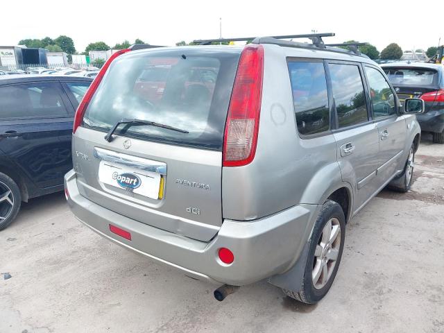 2006 NISSAN X-TRAIL AV