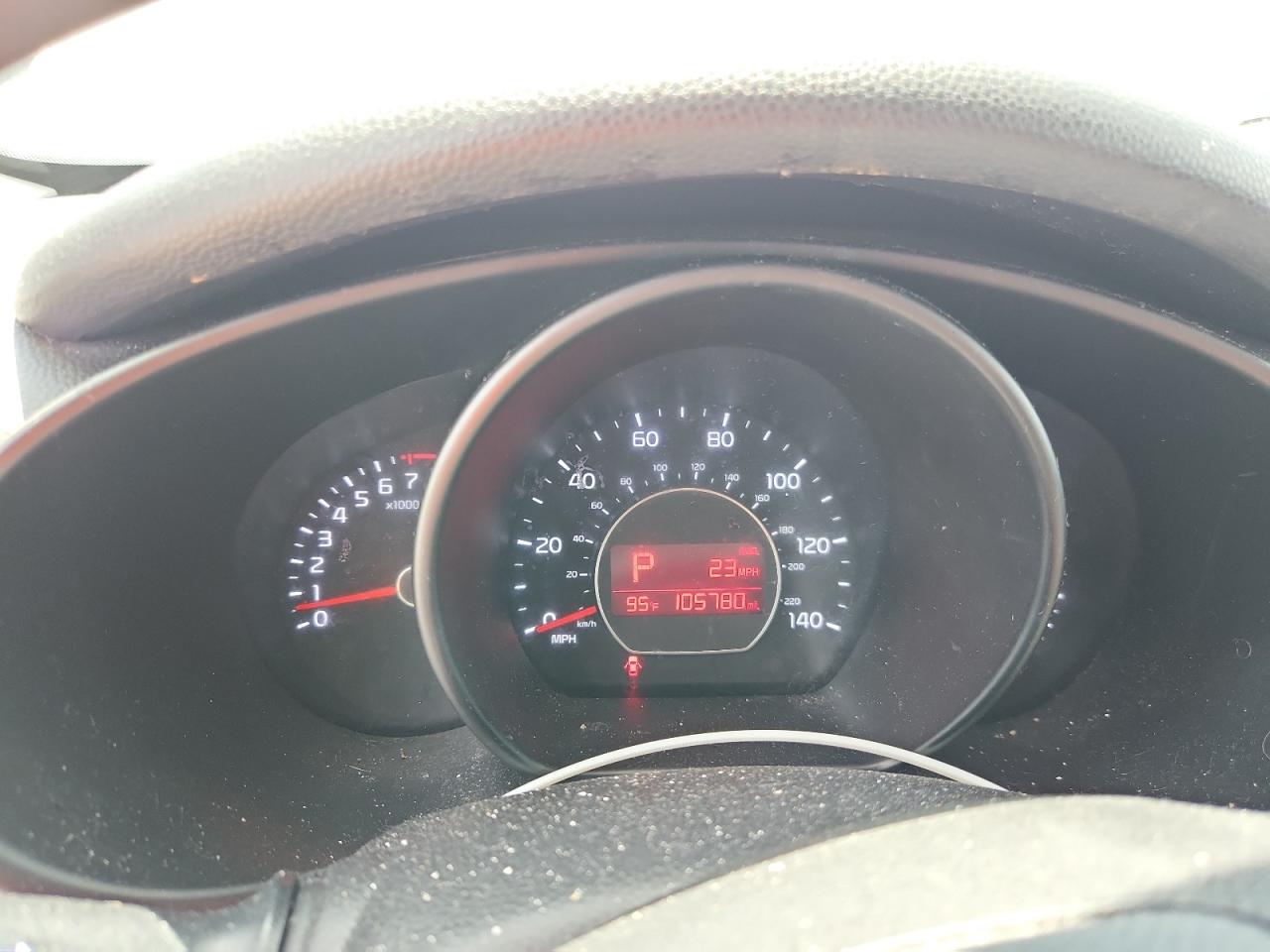KIA SOUL 2018 VIN KNDJN2A2XJ7505473 photo 9