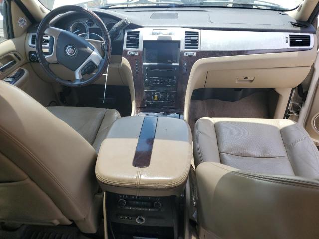 2009 CADILLAC ESCALADE LUXURY  