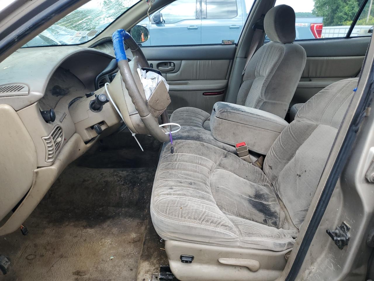 2000 Buick Century Custom VIN: 2G4WS52J5Y1197038 Lot: 60819885
