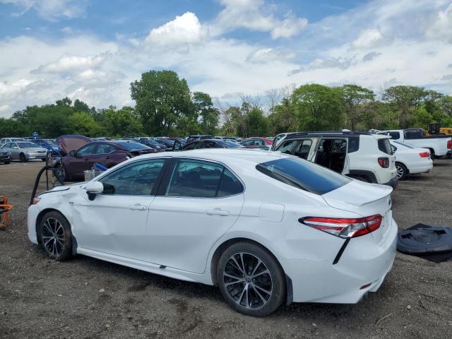  TOYOTA CAMRY 2020 Белы