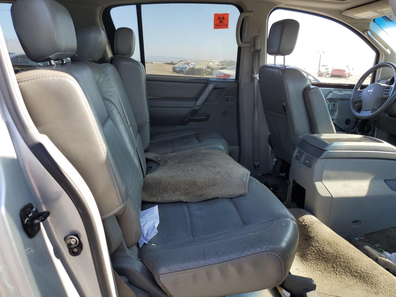 2004 Nissan Armada Se VIN: 5N1AA08B04N721060 Lot: 61192325