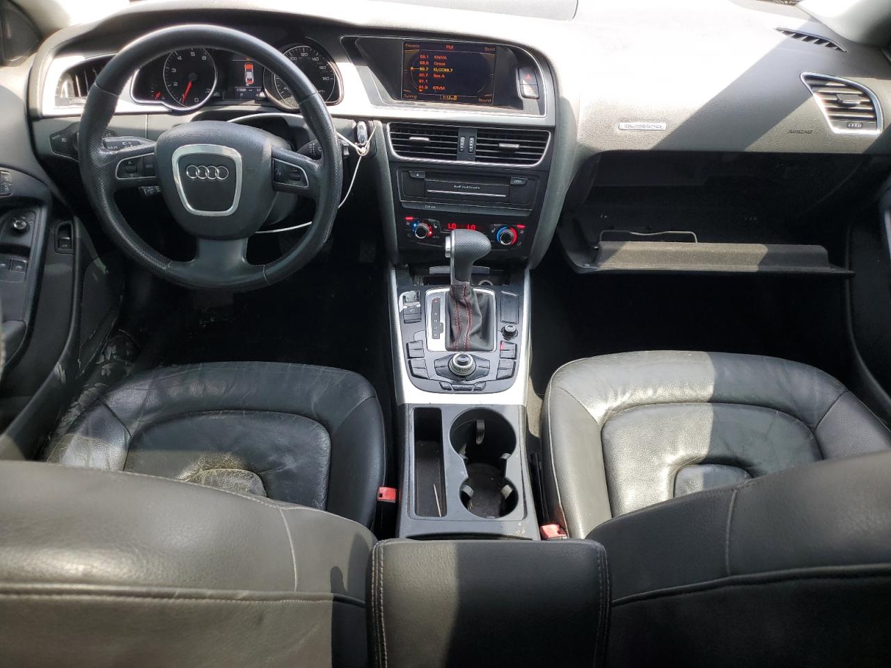 2010 Audi A5 Premium Plus VIN: WAULFAFR7AA082048 Lot: 60701175