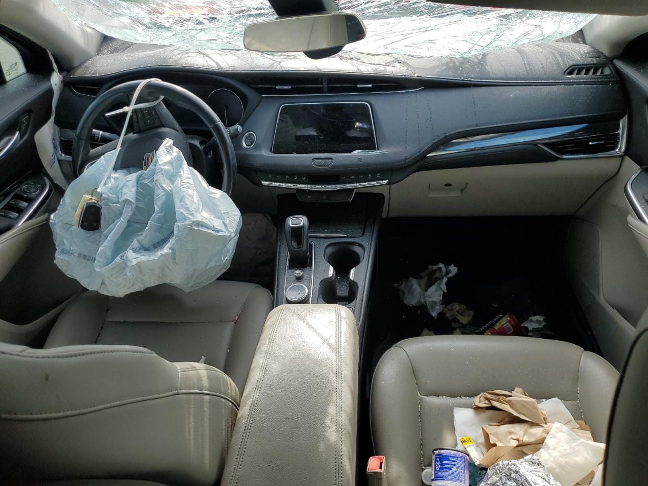 2019 Cadillac Xt4 Luxury VIN: 1GYAZAR45KF201750 Lot: 62211595