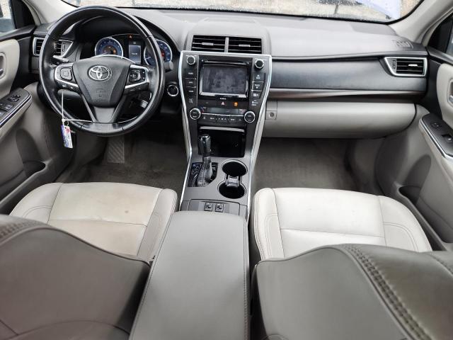  TOYOTA CAMRY 2016 Granatowy