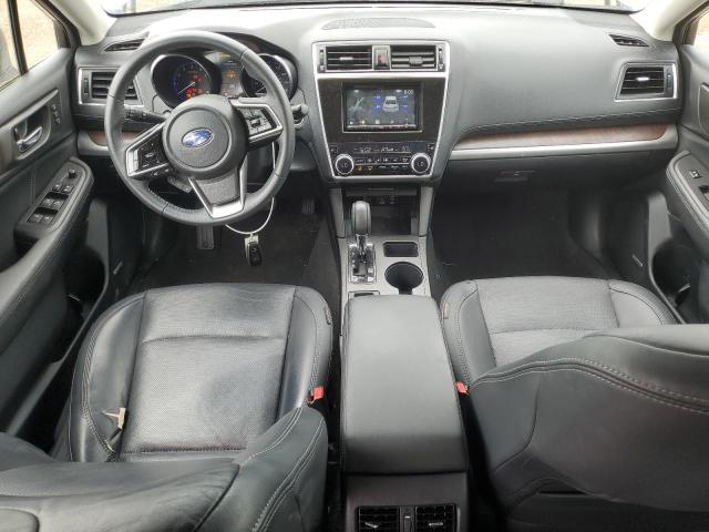  SUBARU OUTBACK 2018 Silver