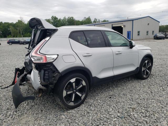  VOLVO XC40 2020 Белы