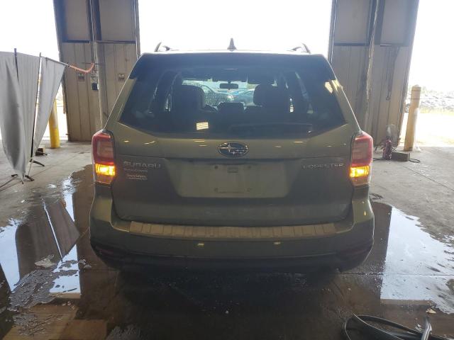  SUBARU FORESTER 2018 Zielony