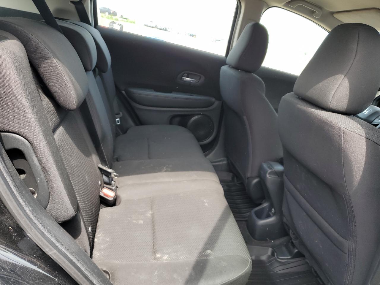 2016 Honda Hr-V Lx VIN: 3CZRU6H31GM110313 Lot: 61072945