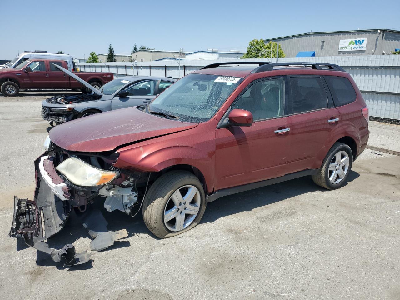 2010 Subaru Forester 2.5X Premium na sprzedaż w Bakersfield, CA - Front End