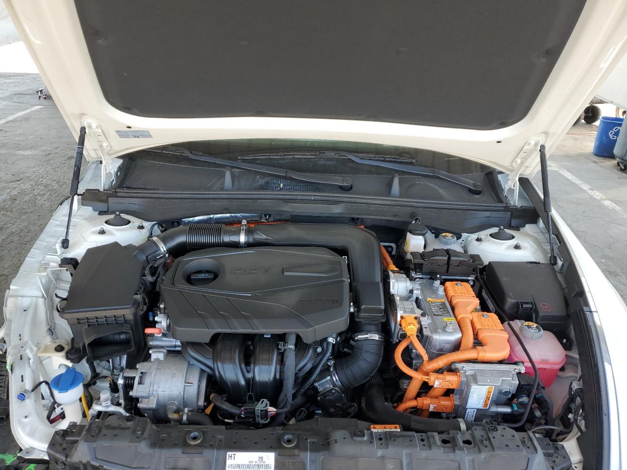 2022 Hyundai Sonata Hybrid VIN: KMHL54JJ2NA037898 Lot: 63232275
