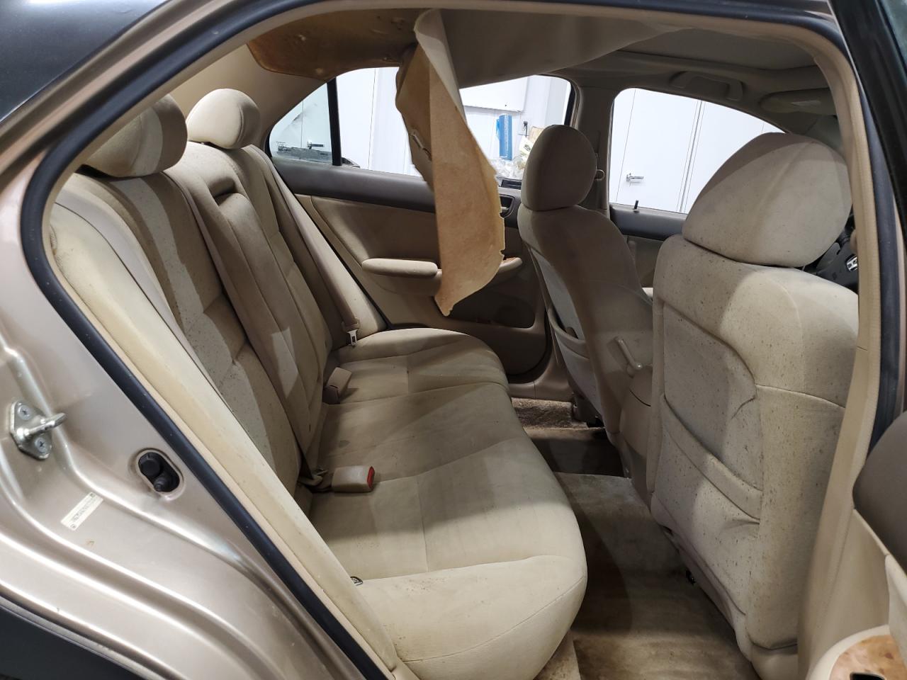 2004 Honda Accord Ex VIN: 1HGCM56624A017135 Lot: 61813325