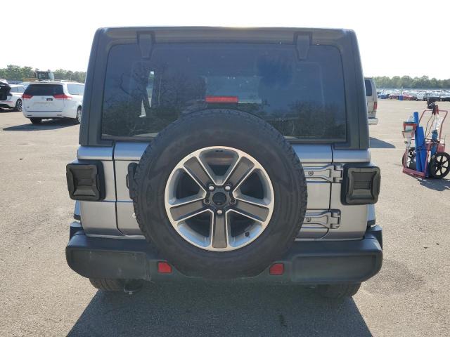  JEEP WRANGLER 2018 Srebrny